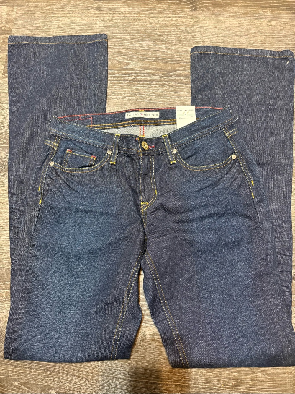Tommy Hilfiger Women's Straight Leg Jeans in Dark Blue with Yellow Stitching